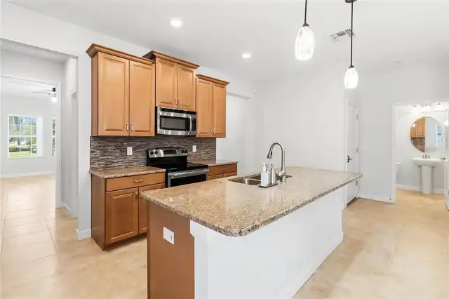 Listing Photo 17