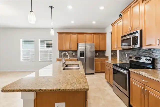 Listing Photo 18