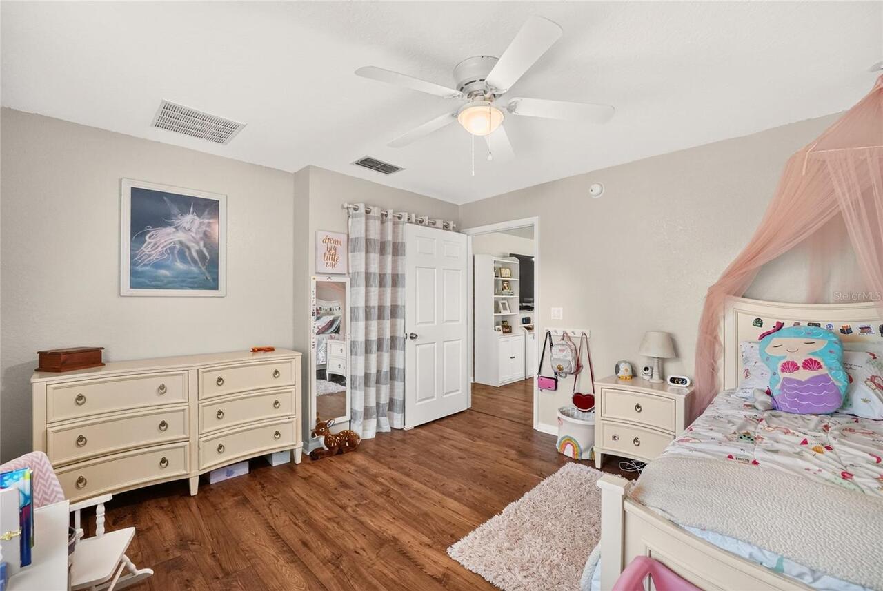 Listing Photo 33