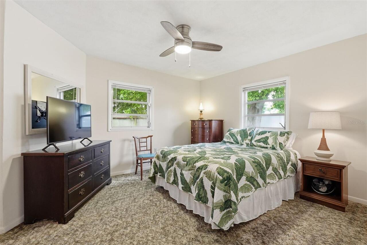 Listing Photo 18
