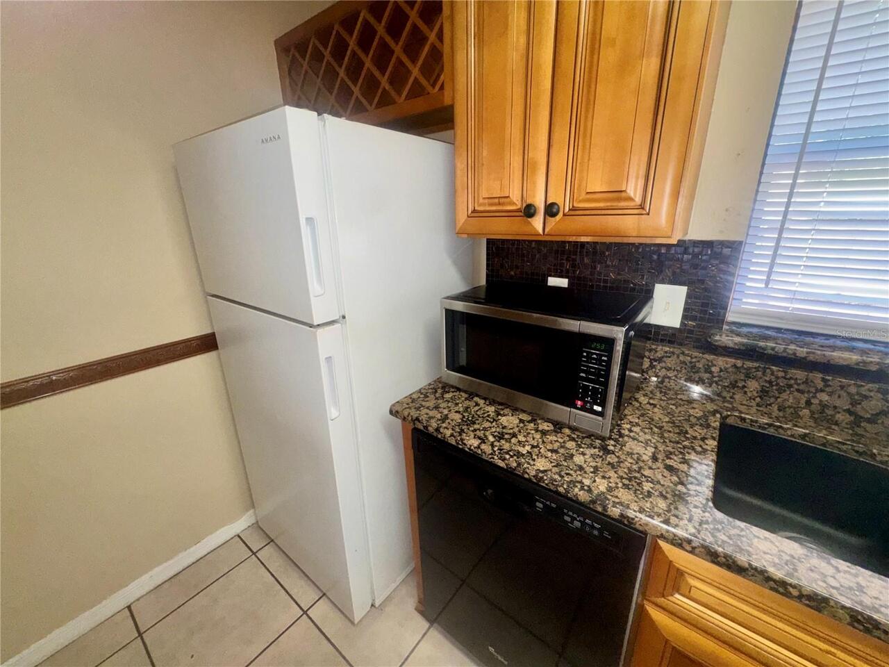 Listing Photo 8