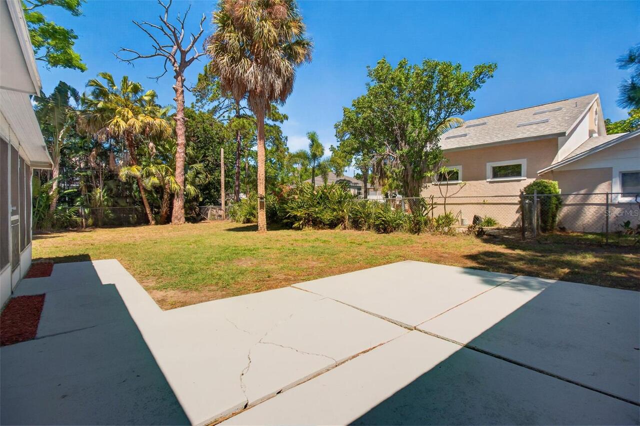 Listing Photo 37