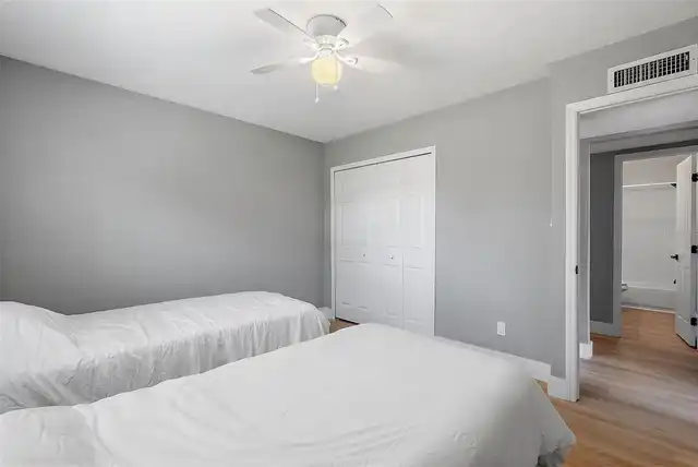 Listing Photo 24