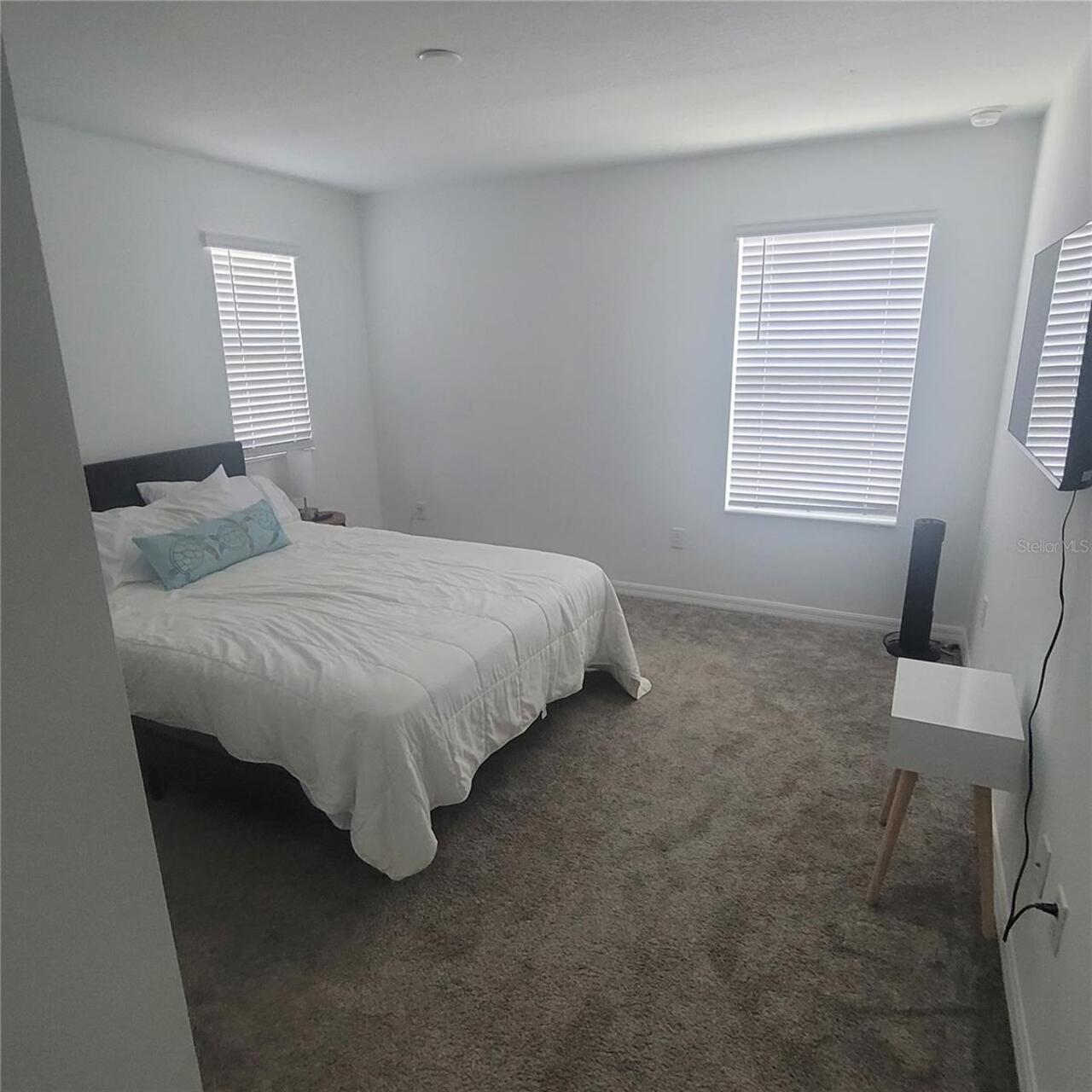 Listing Photo 10