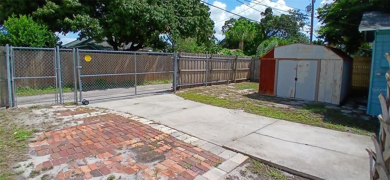 Listing Photo 32