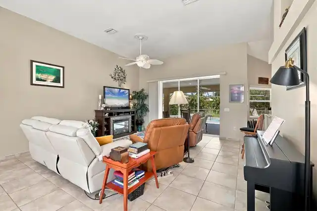 Listing Photo 12
