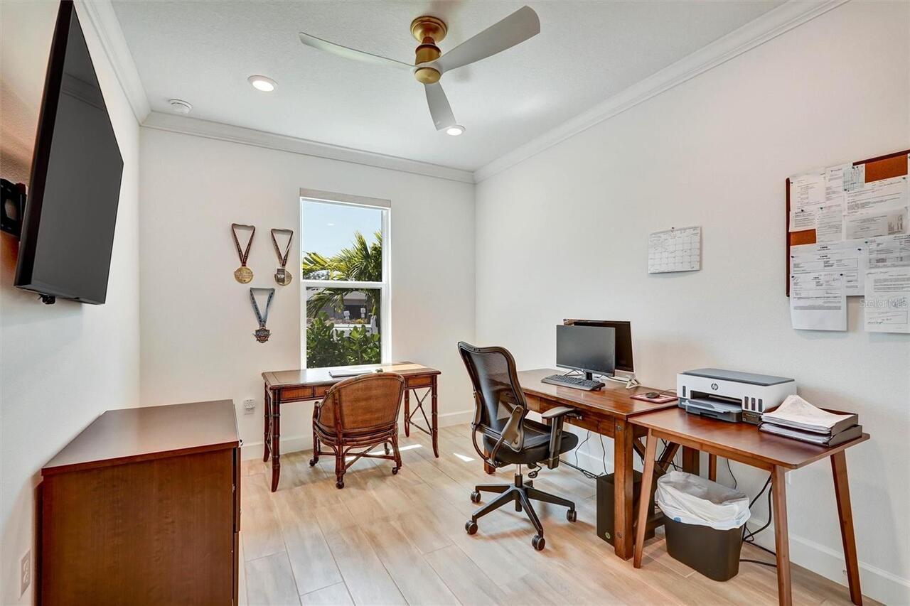 Listing Photo 19