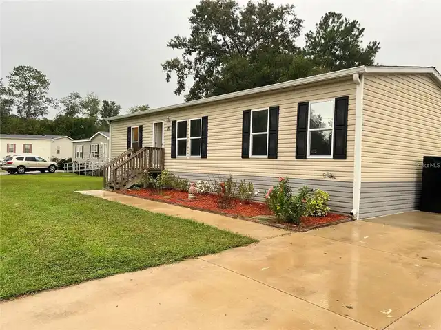Listing Photo 5