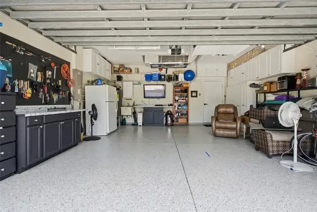Listing Photo 36
