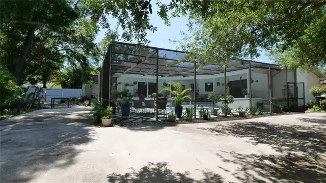 Listing Photo 32