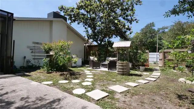 Listing Photo 34