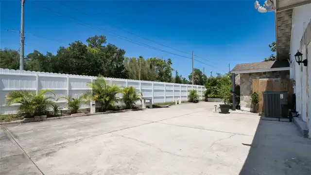 Listing Photo 44