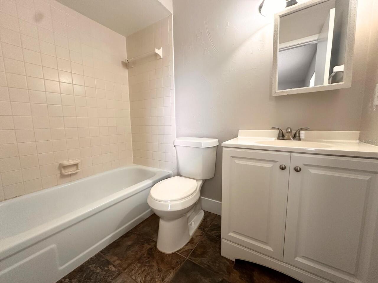 Listing Photo 9