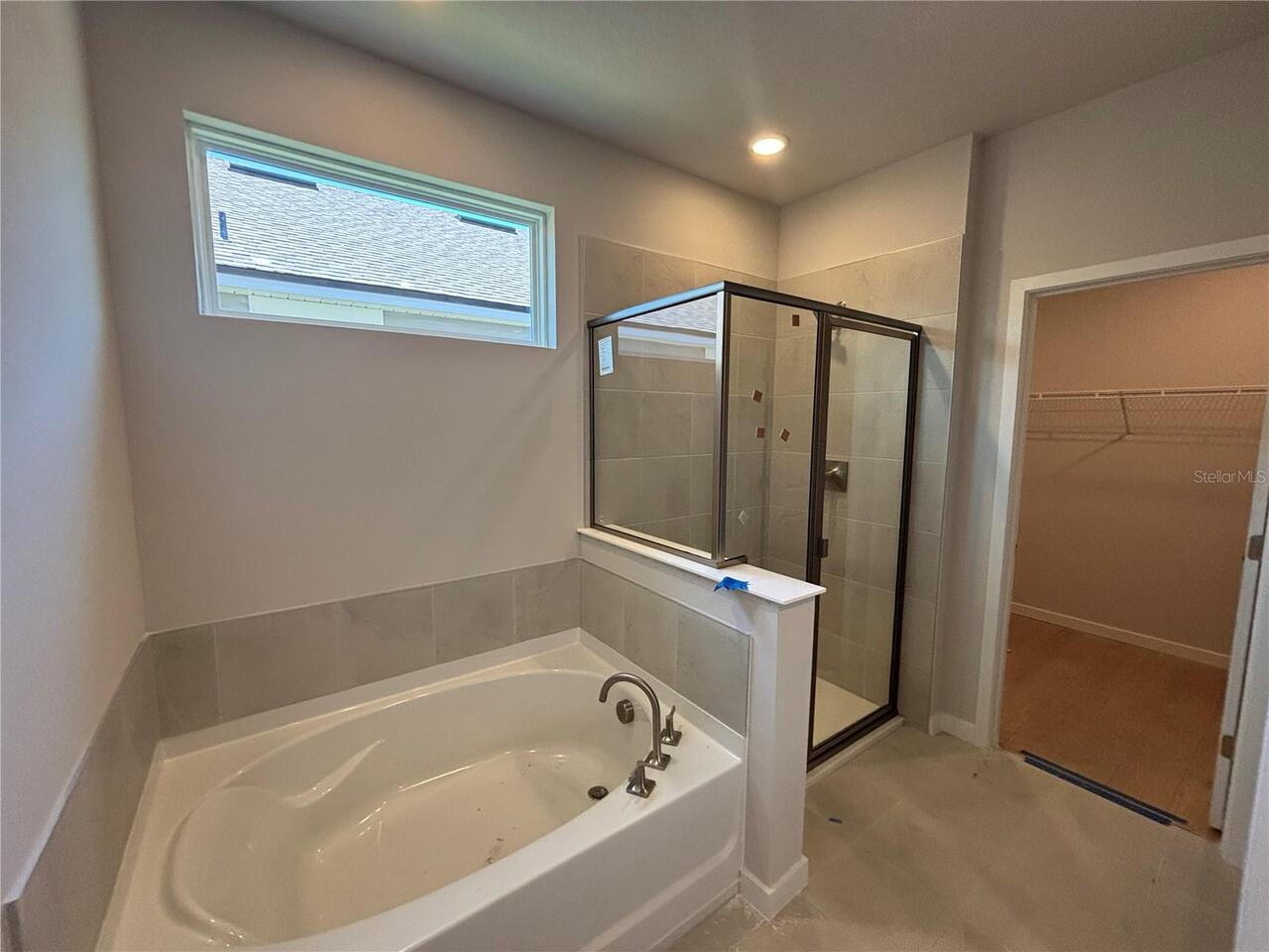 Listing Photo 11