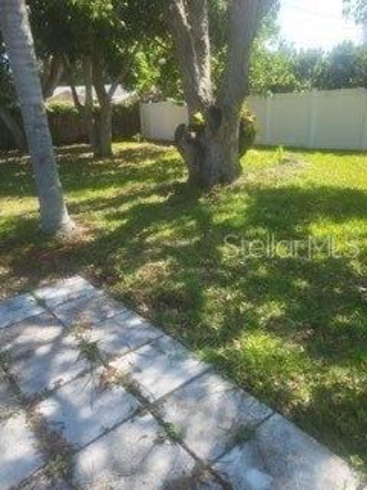 Listing Photo 14