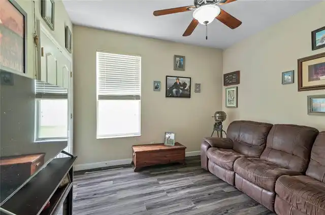 Listing Photo 37