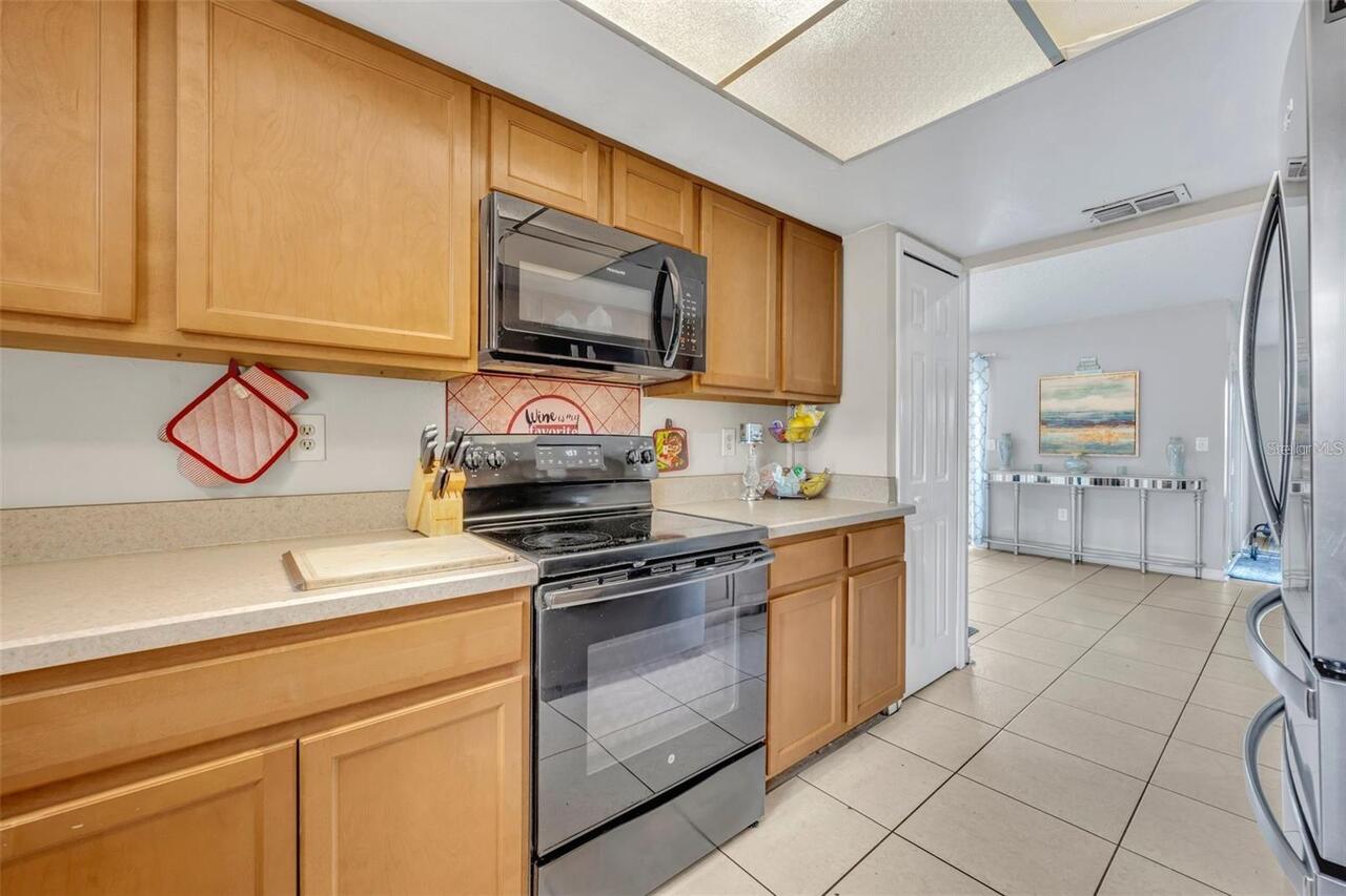 Listing Photo 8