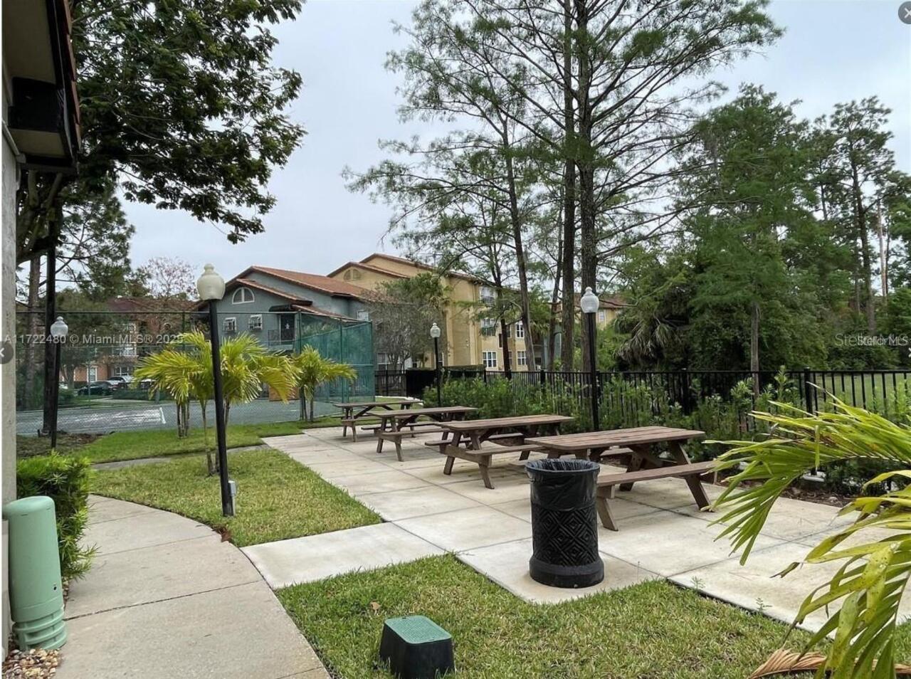 Listing Photo 21