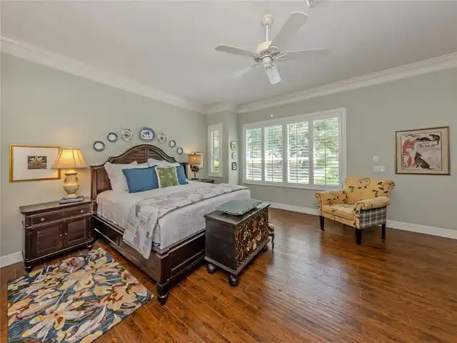 Listing Photo 20