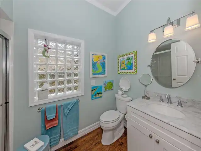 Listing Photo 32