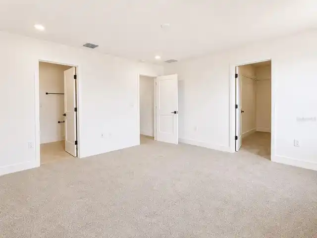 Listing Photo 13