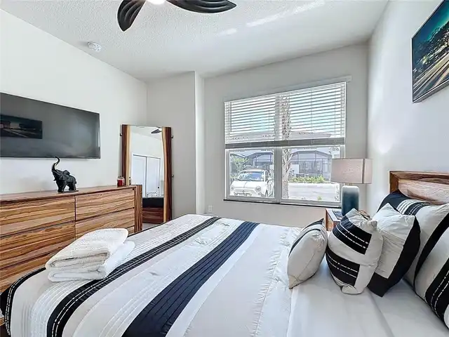 Listing Photo 36