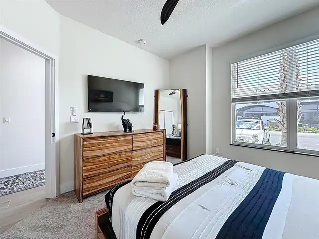 Listing Photo 37
