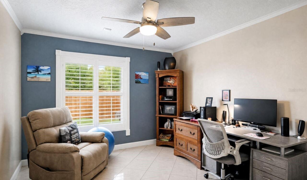 Listing Photo 11