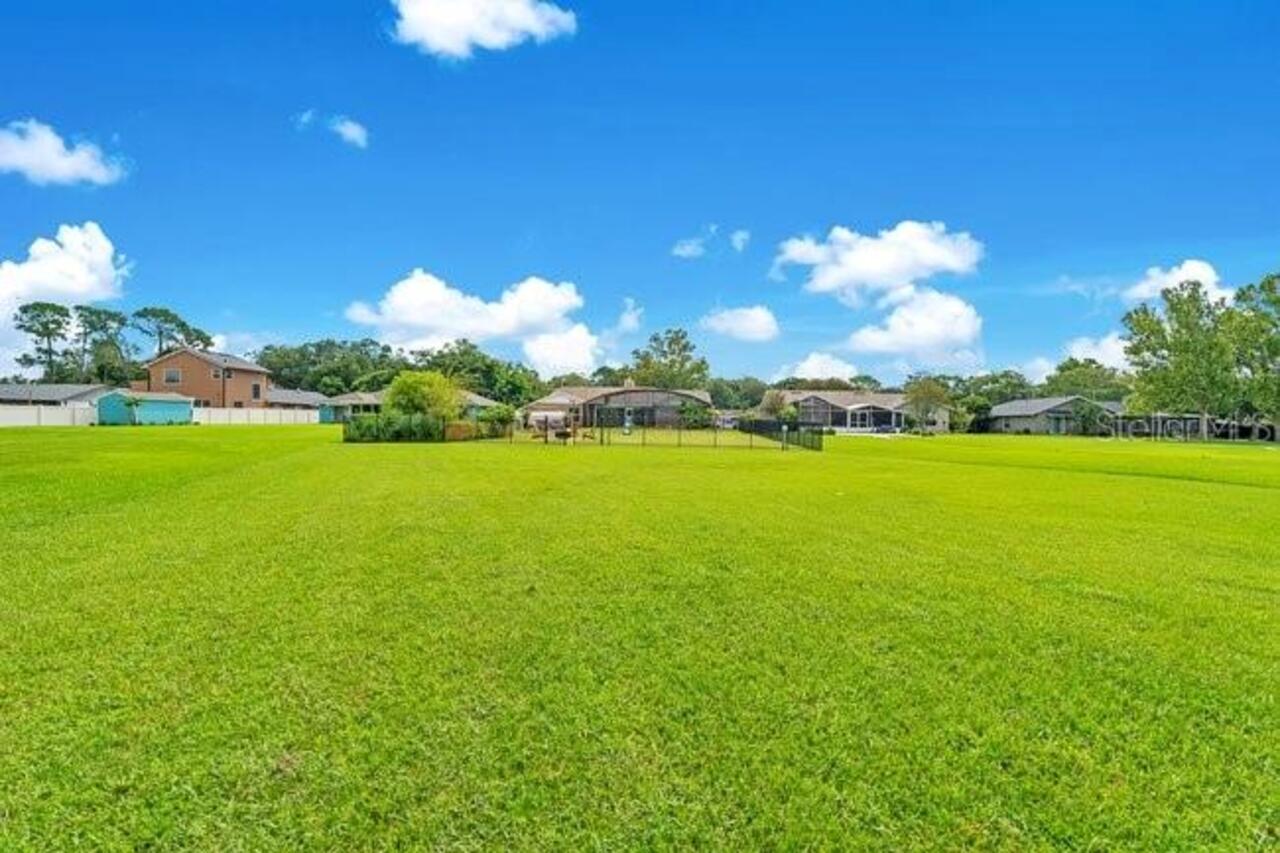 Listing Photo 32