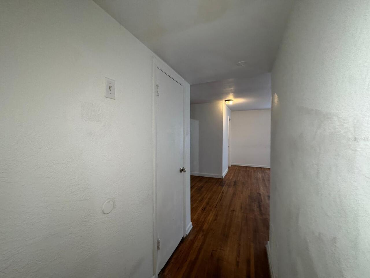Listing Photo 9