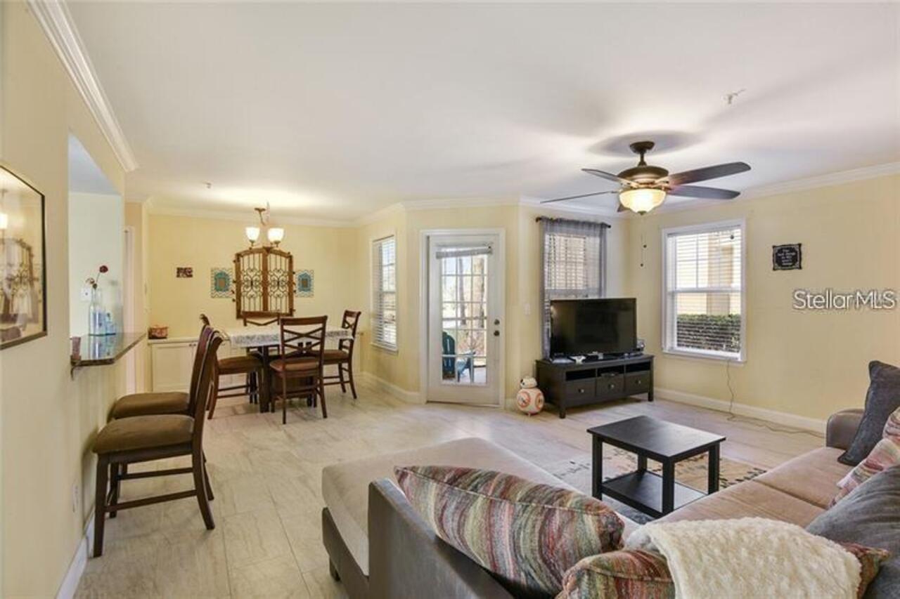 Listing Photo 12
