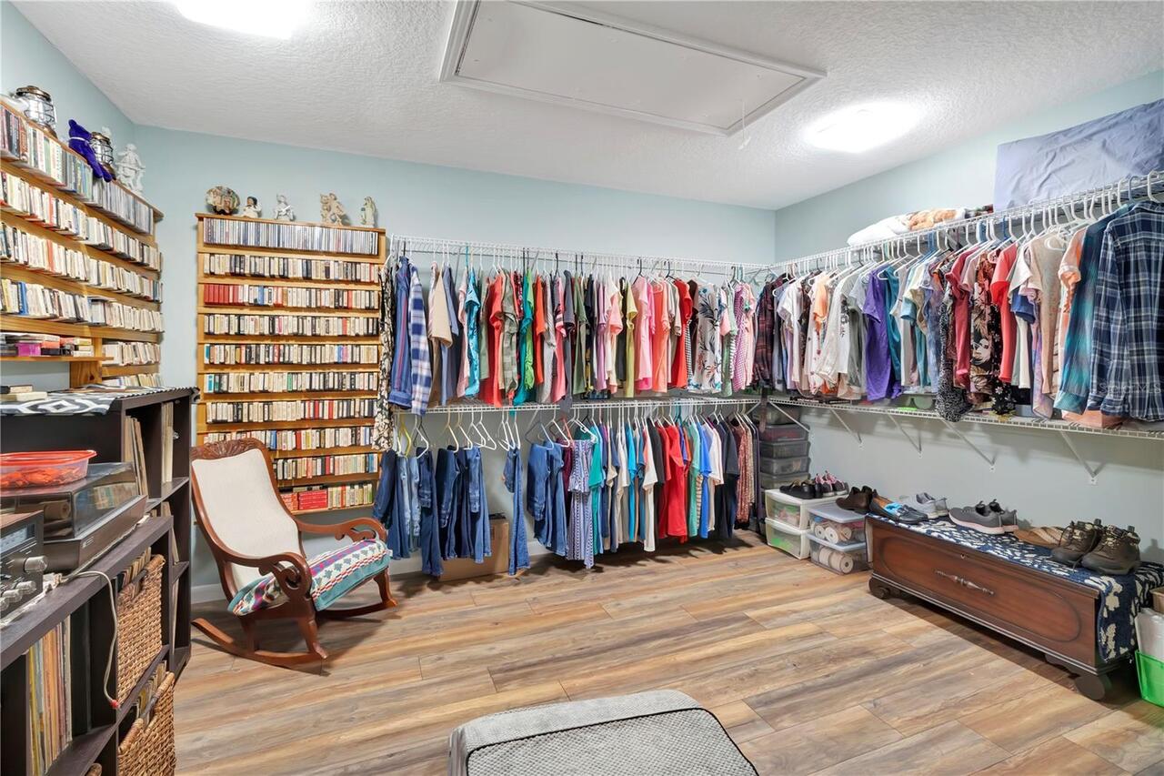 Listing Photo 24