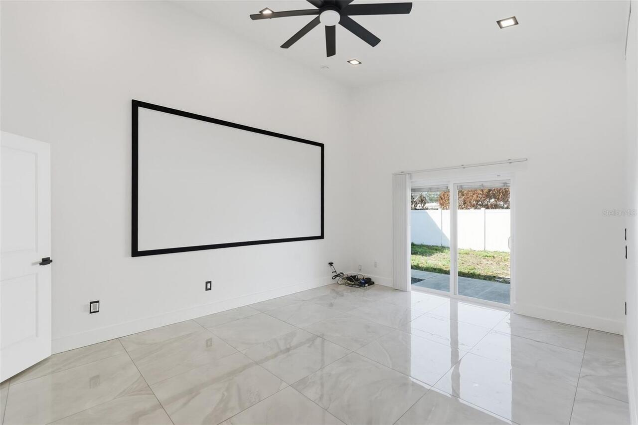 Listing Photo 25