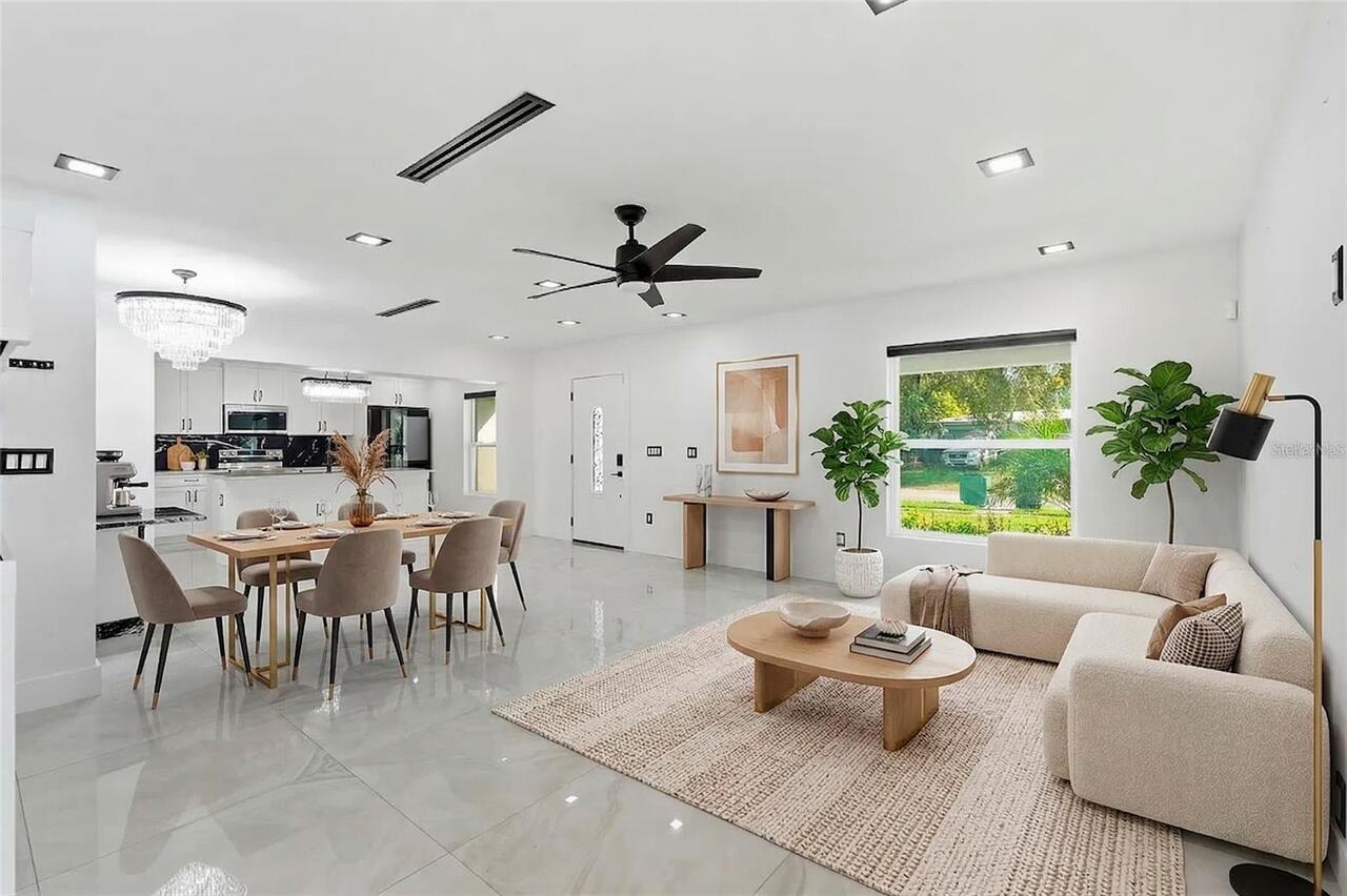 Listing Photo 11