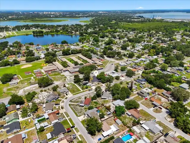 Listing Photo 15