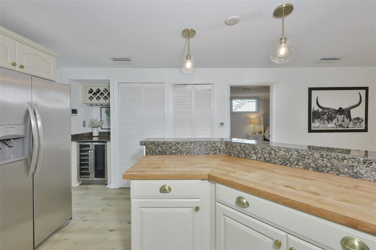 Listing Photo 15