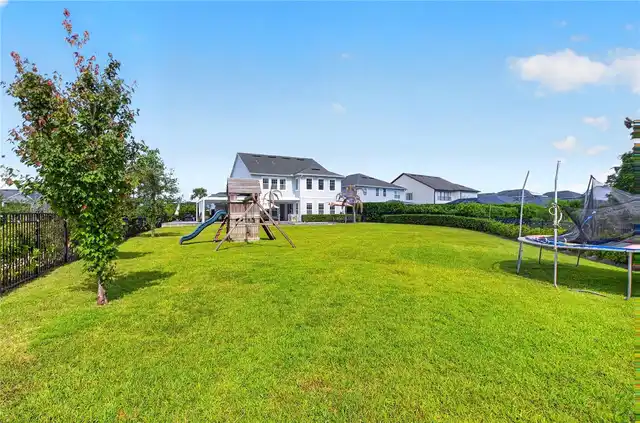 Listing Photo 44