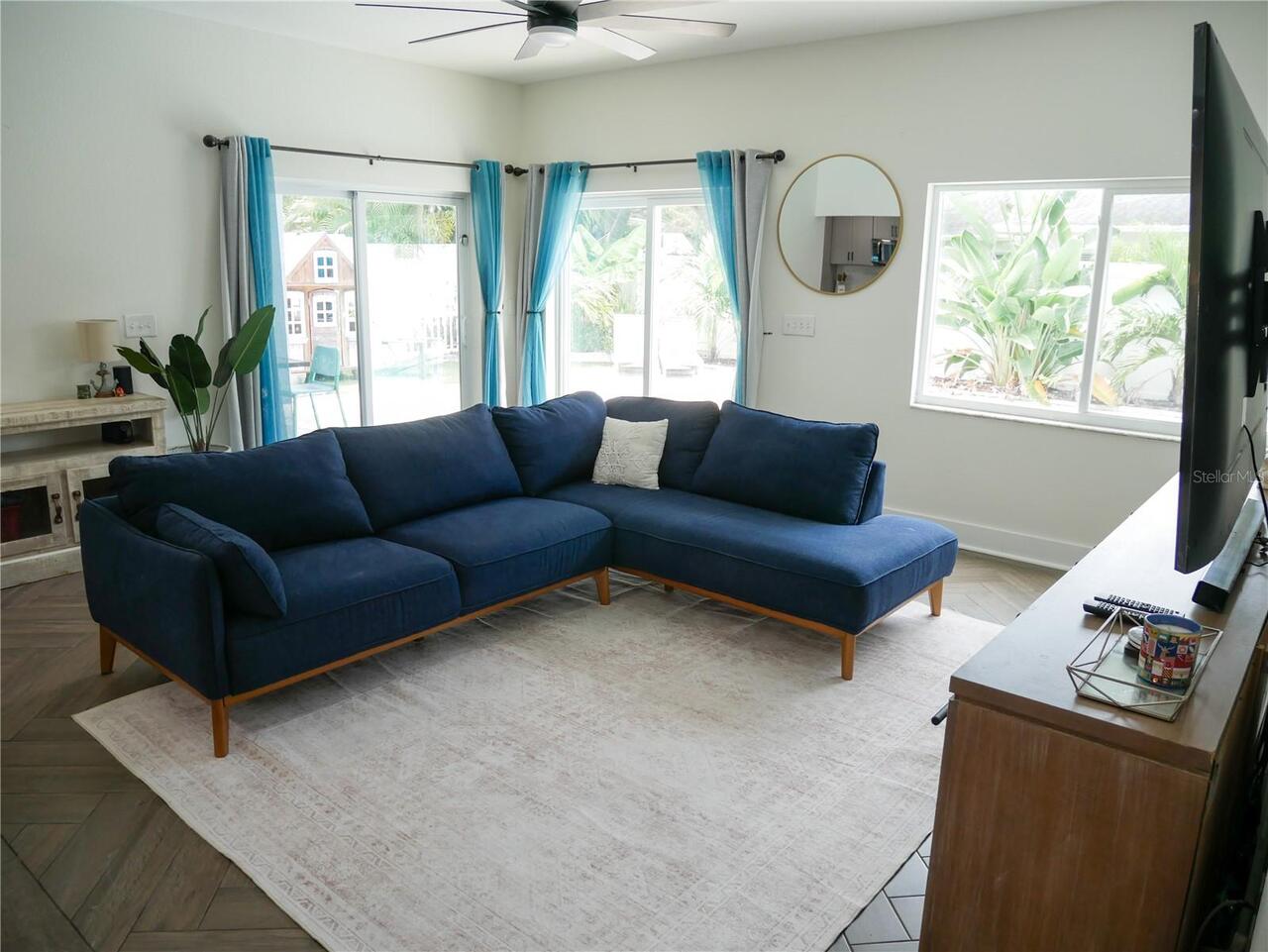 Listing Photo 14