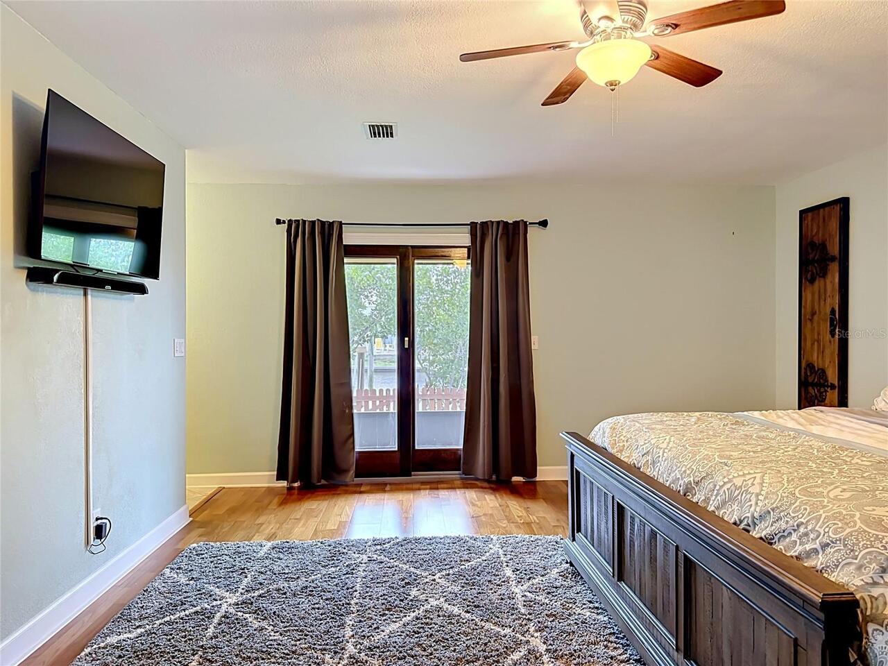 Listing Photo 38
