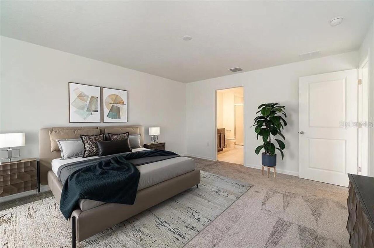 Listing Photo 9