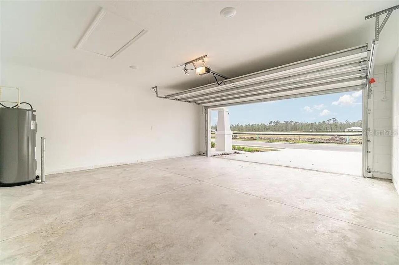 Listing Photo 14