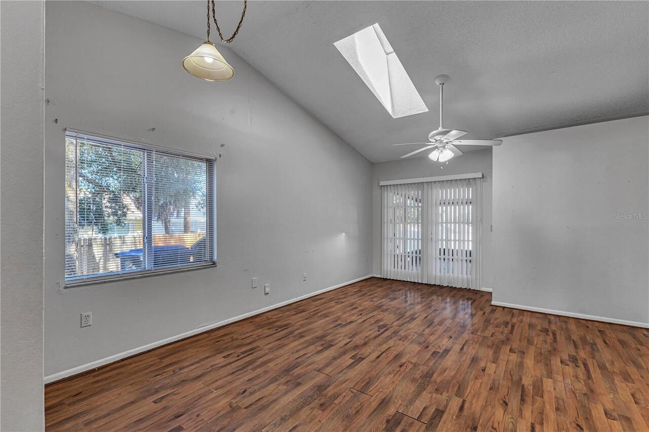 Listing Photo 7