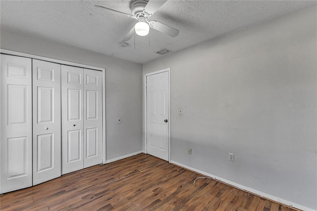 Listing Photo 14