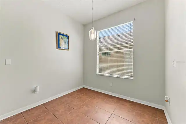 Listing Photo 14