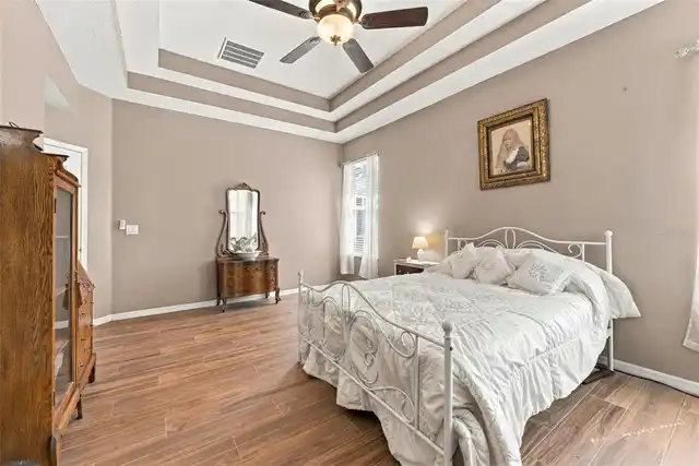 Listing Photo 24
