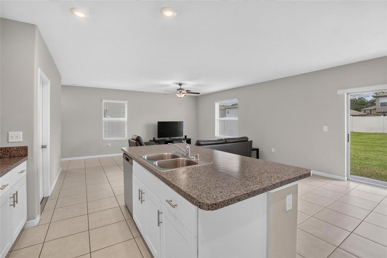 Listing Photo 15