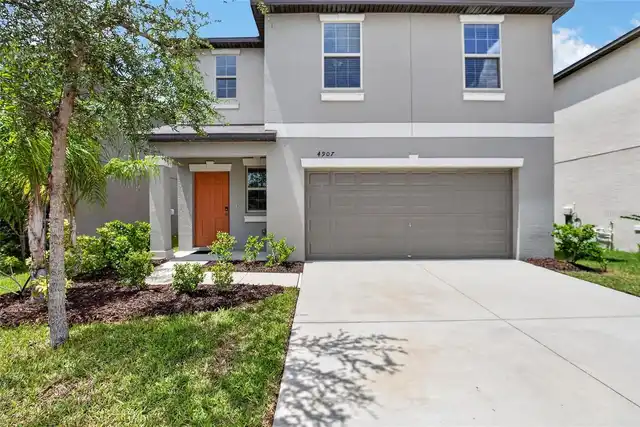 Listing Photo 4