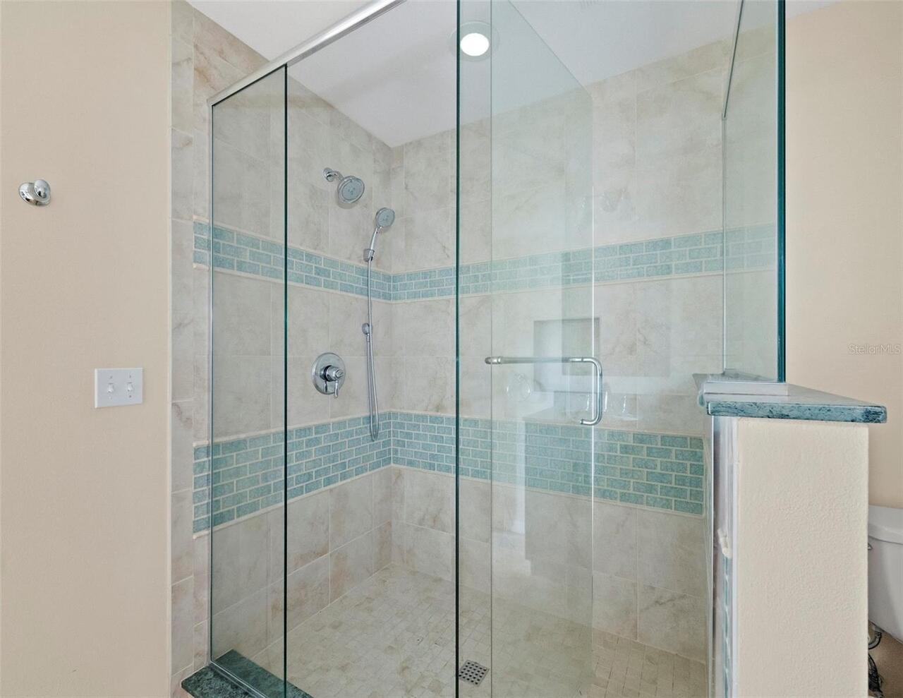 Listing Photo 29