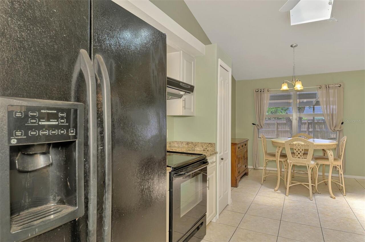 Listing Photo 16