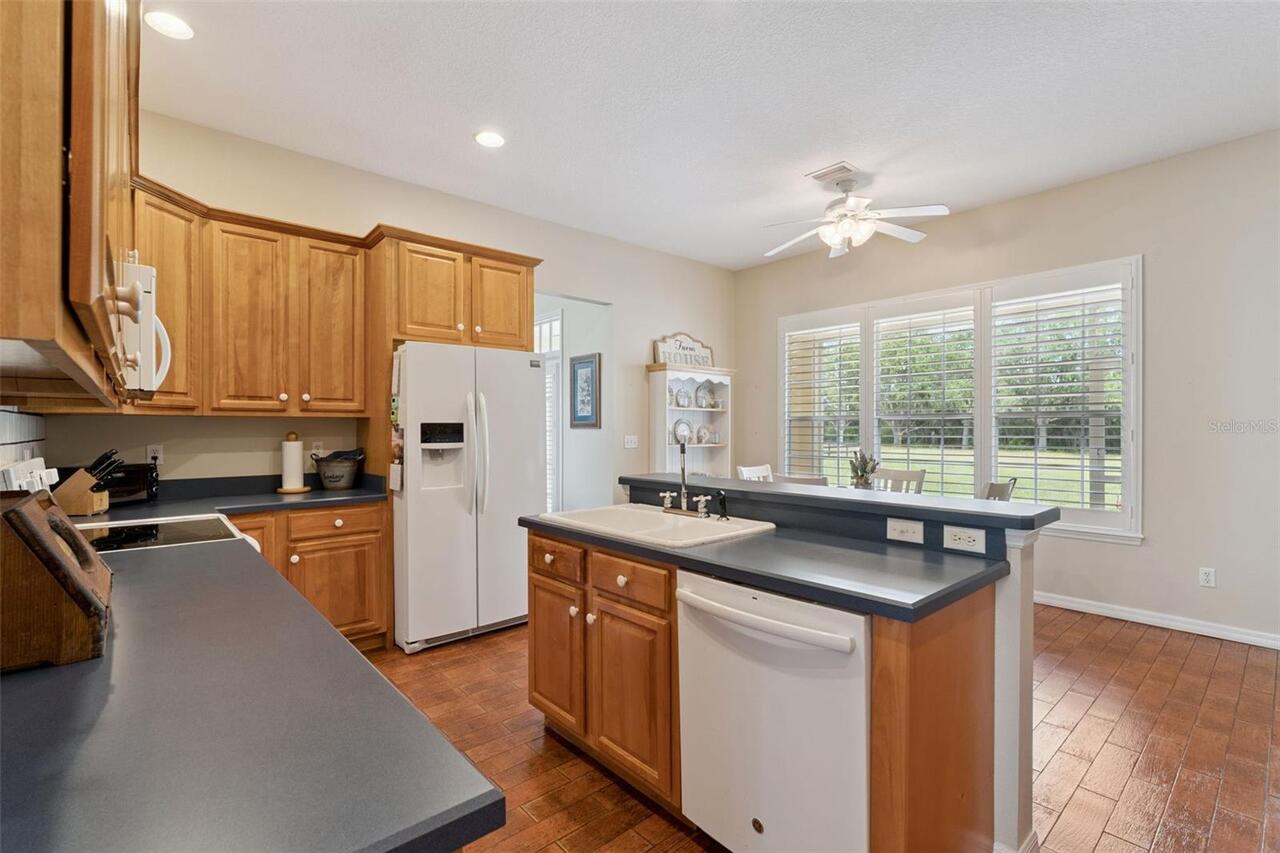 Listing Photo 19